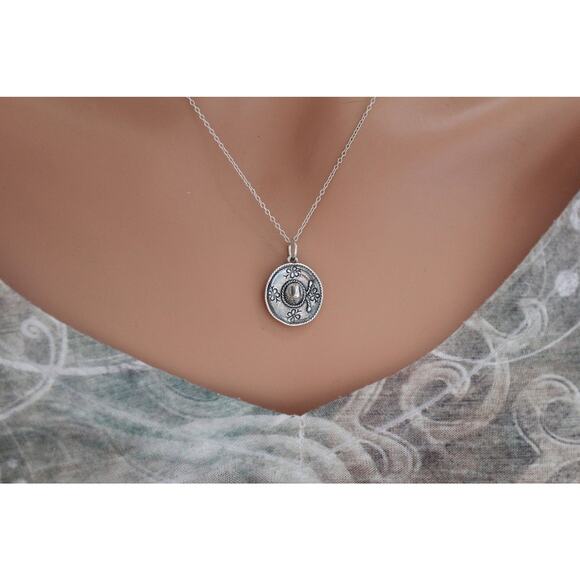 Sterling Silver Sombrero Hat Charm Necklace - Picture 2 of 4